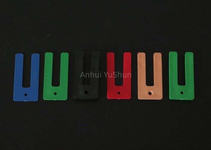 1.5mm 3.2mm 6.4mm 10mm 플라스틱 창문 설치기 내구성 및 노란색 성능