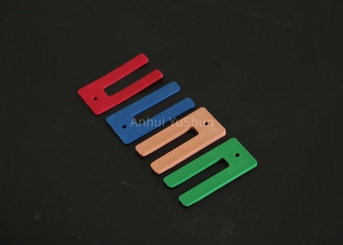 1.5mm 3.2mm 6.4mm 10mm 플라스틱 창문 설치기 내구성 및 노란색 성능